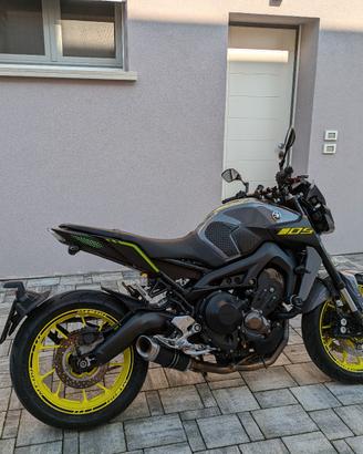 Yamaha MT-09 (Febbraio 2017) – 52.000 km 