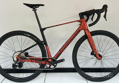 Gravel Mondraker Arid Carbon 2025