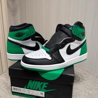 Jordan 1 Black and Lucky Green 41
