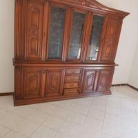 Regalasi credenza in legno
