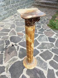 Colonna in onice