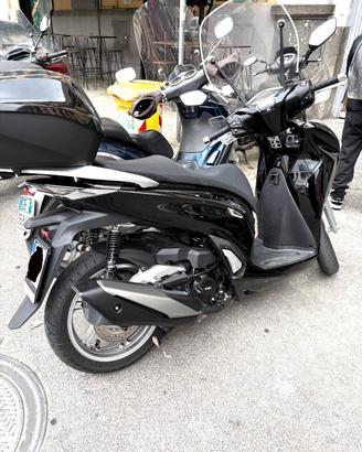 Honda sh 350 