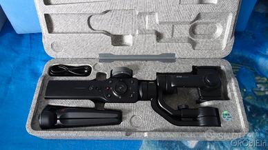 Gimball Zhiyun Smooth 4 per smartphone