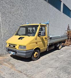 Furgone Iveco Daily 35 E 10