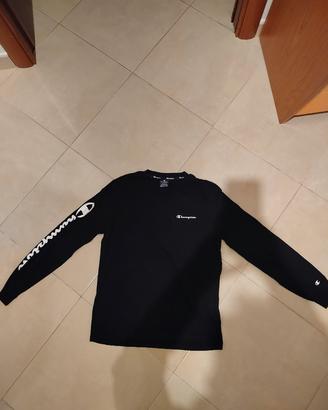 set da tre maglie di marca 