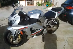 Honda CBR Fireblade RR 2001