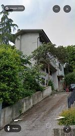 Villa singola con giardino