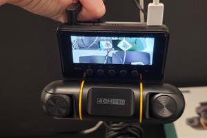 Dash Cam WIFI a 360° Auto 4 camere con Schermo