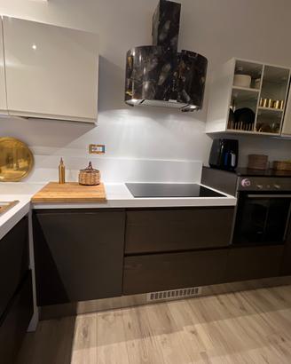 Cucina elegante e moderna