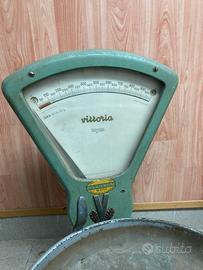 Bilancia  vintage  Vittoria