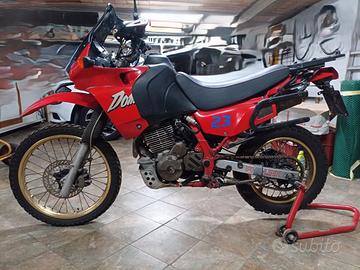 Honda NX 650 Dominator anno 1989