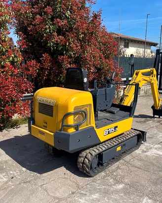 E173 Miniescavatore 15 q Yanmar B15
