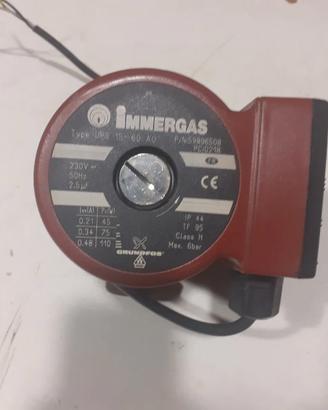 pompa  usata caldaia immergas tipo ups 15-60