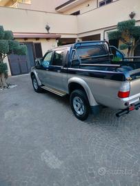 Mitsubishi l 200