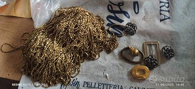 Stock tessuti, passamanerie, access. metallo moda