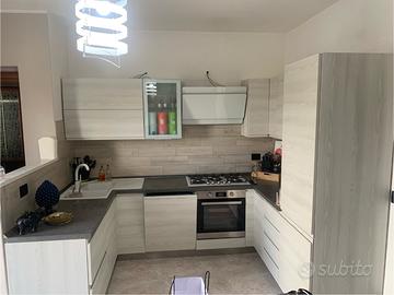 ARREDAMENTO COMPLETO