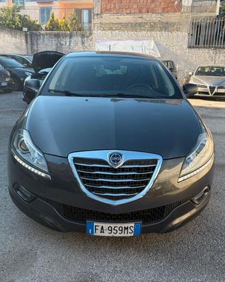 Lancia Delta 1.6 mjt 105 CV Gold come nuova