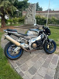 Aprilia Tuono 1000 r