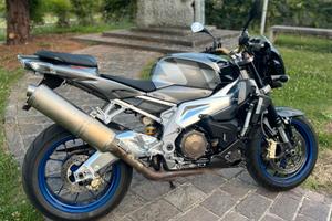 Aprilia Tuono 1000 r
