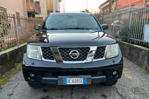 *NISSAN PATHFINDER* TENUTA IN MODO IMPECCABILE