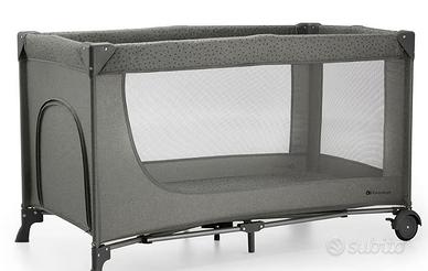 lettino da viaggio richiudibile. 