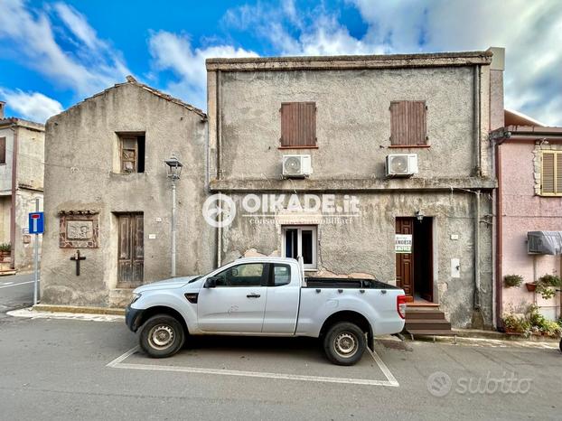 Casa indipendente in pieno centro a Domus De Maria