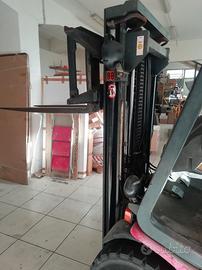 Carrello elevatore