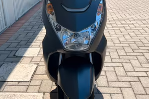 Scooter Peugeot Kisbee 50 4T