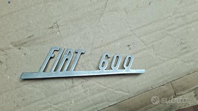 Stemma Fregio Scritta Simbolo Fiat 600 600d 750