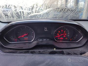 Quadro strum PEUGEOT 208 1398cc diesel 2012