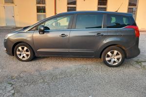 Peugeot 5008 1.6 Diesel Anno 2011 