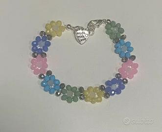 BRACCIALE A FIORI COLORATO FATTO A MANO