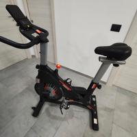 Cyclette magnetica da casa – Pari al nuovo