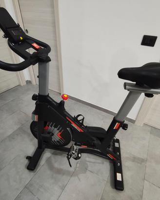 Cyclette magnetica da casa – Pari al nuovo