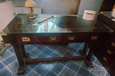 Scrivania della Vecchia Marina