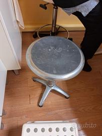 Sgabello alluminio fisso regolabile in altezza