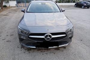 Mercedes CLA200