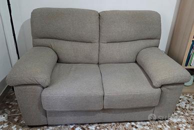 Divano 2 posti