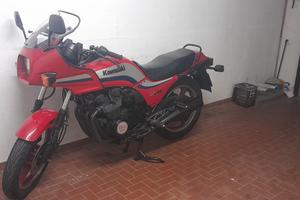 Kawasaki GPZ 550 - 1986