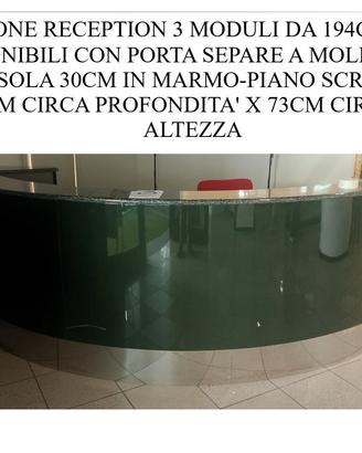 reception con piano in marmo