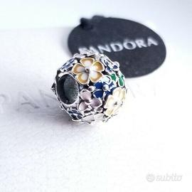 PANDORA 797907ENMX Charm Bouquet di Fiori