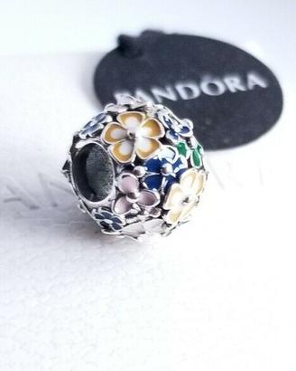 PANDORA 797907ENMX Charm Bouquet di Fiori