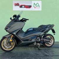 YAMAHA T-MAX 560 TECH MAX IN PROMOZIONE