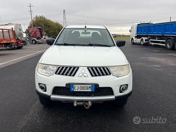 Mitsubishi L200 Doppia Cabina