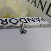 charm Pandora cuore blu stellate
