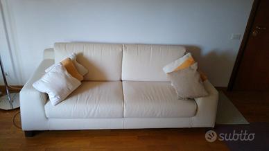 Divano Natuzzi 3 posti in tessuto sfoderabile 