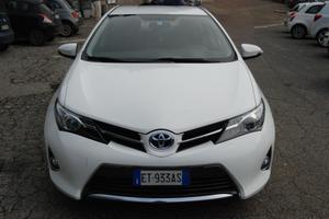 Toyota Auris Hybrid