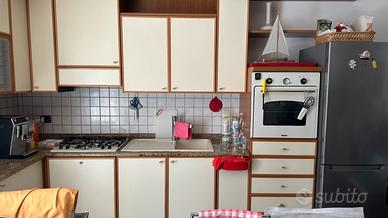 Cucina completa no frigo