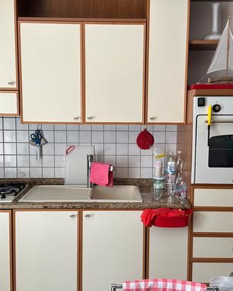 Cucina completa no frigo