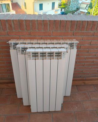 Radiatore / Termosifone in alluminio bianco 5/7/10